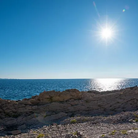 In Vineyard Paradise Dingac Peljesac 度假居 *
